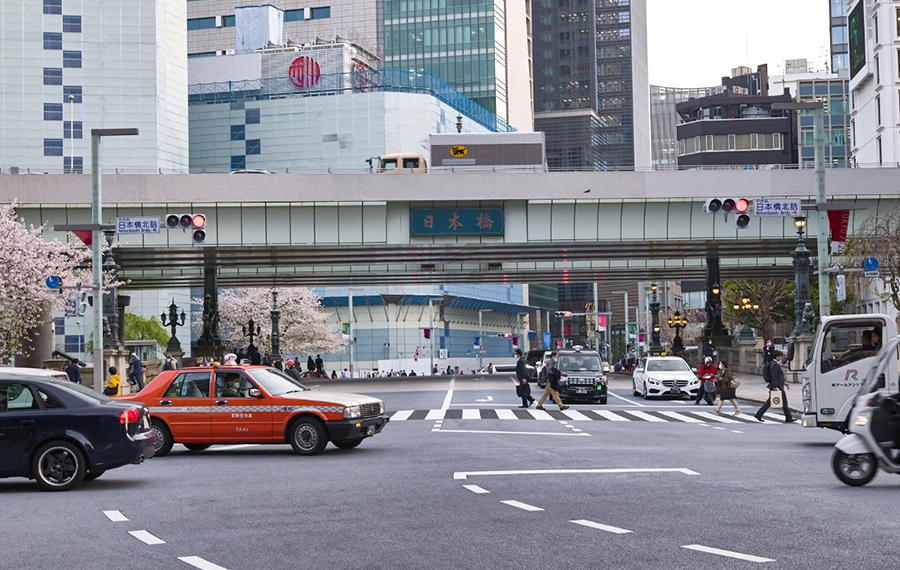 街のシンボル・日本橋