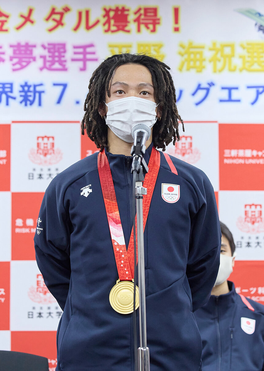 ソチ五輪・平昌五輪での銀メダルに続き、北京五輪で金メダルを獲得した平野歩夢選手。